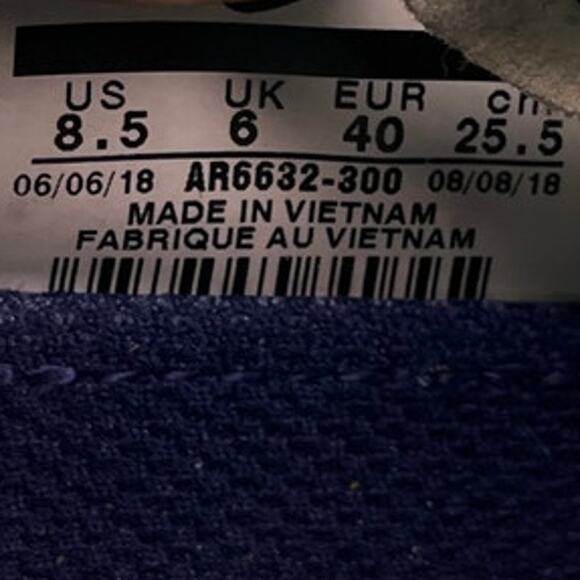 Womens Nike Air VaporMax 2019 AR6632-300 Athletic Sneaker Size 8.5 Blue Running - Picture 6 of 6